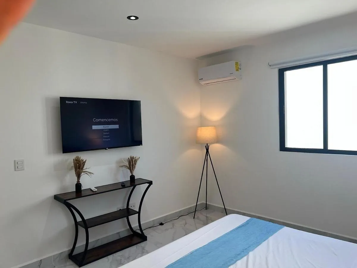 Papu - Chic Condo, View, Pool, Soccer Court Cancún
